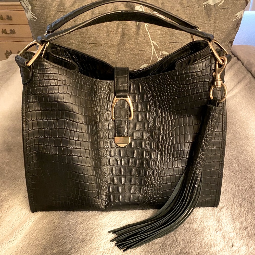 G.I.L.I. Croco Embossed Leather Bag Price is FIRM